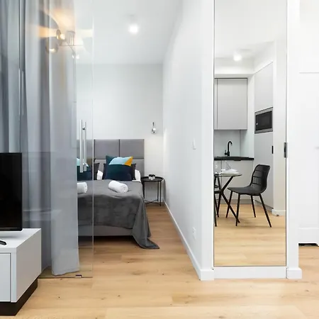 Apartments Browary Warszawskie by Renters Warszawa Zewnętrze zdjęcie